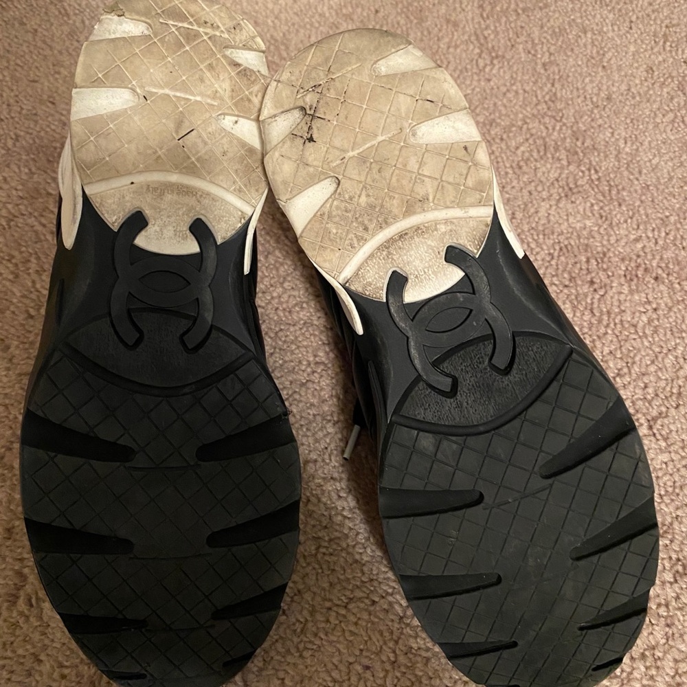 Chanel Sneakers - Picture 4 of 4